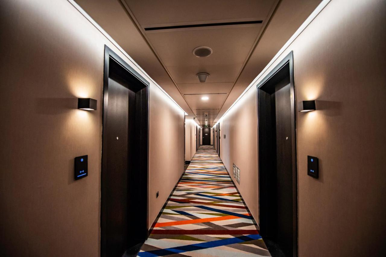 La Vie Gardens Hotel Apartments Dubai Exterior photo