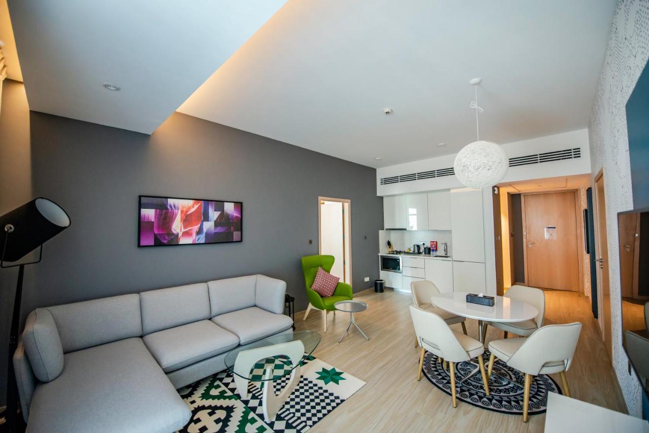 La Vie Gardens Hotel Apartments Dubai Exterior photo